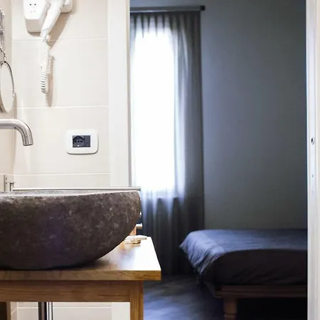 Alojamento de Acomodação e Pequeno-almoço A 4 Passi